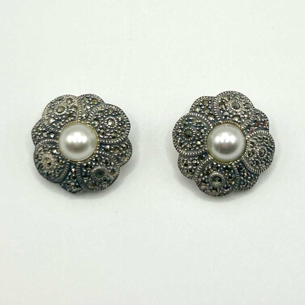 Vintage Sterling Silver 925 Clip-On Earrings With Faux Peal